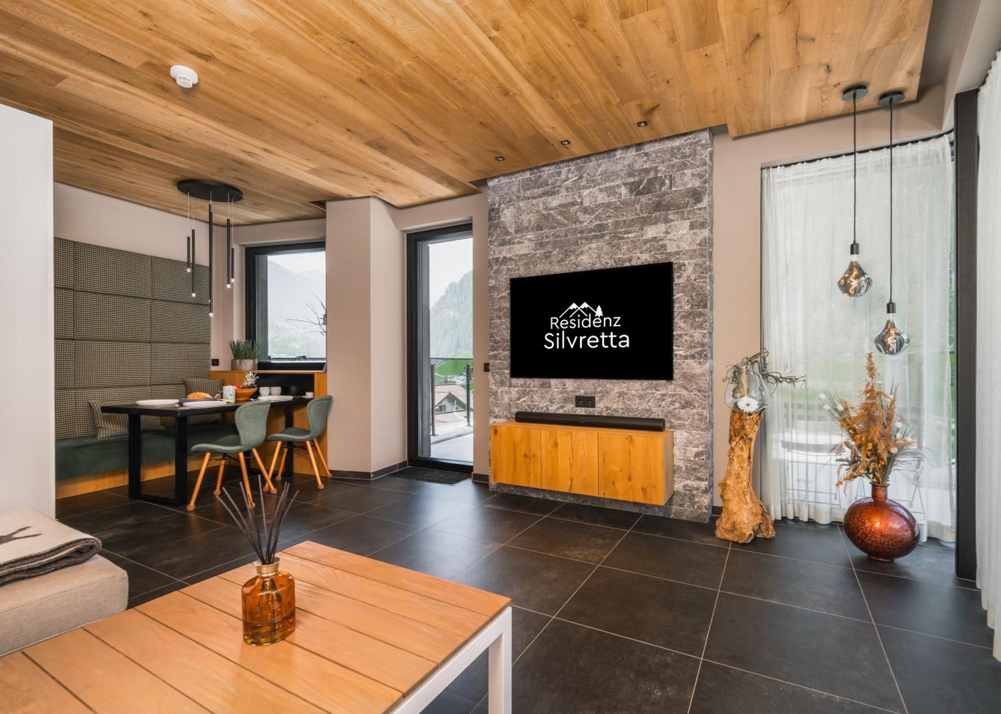 Apartment Alpiner Glam Penthouse In Der Residenz Silvretta