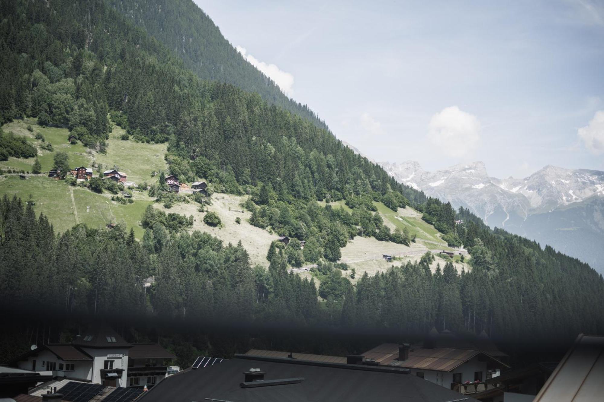 Apartment Alpiner Glam Penthouse In Der Residenz Silvretta